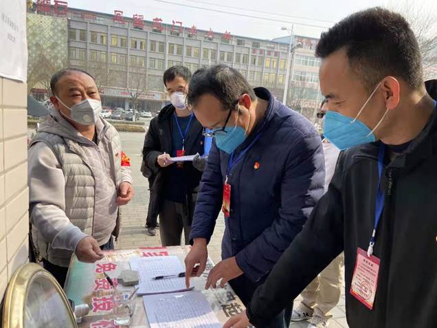 http://weinan.qinfeng.gov.cn/__local/8/56/F6/8DFCECC257298A2BD3A90AA6A22_5972F4BE_C1A4.png